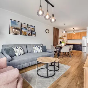 - Perlowa Przystan Apartment